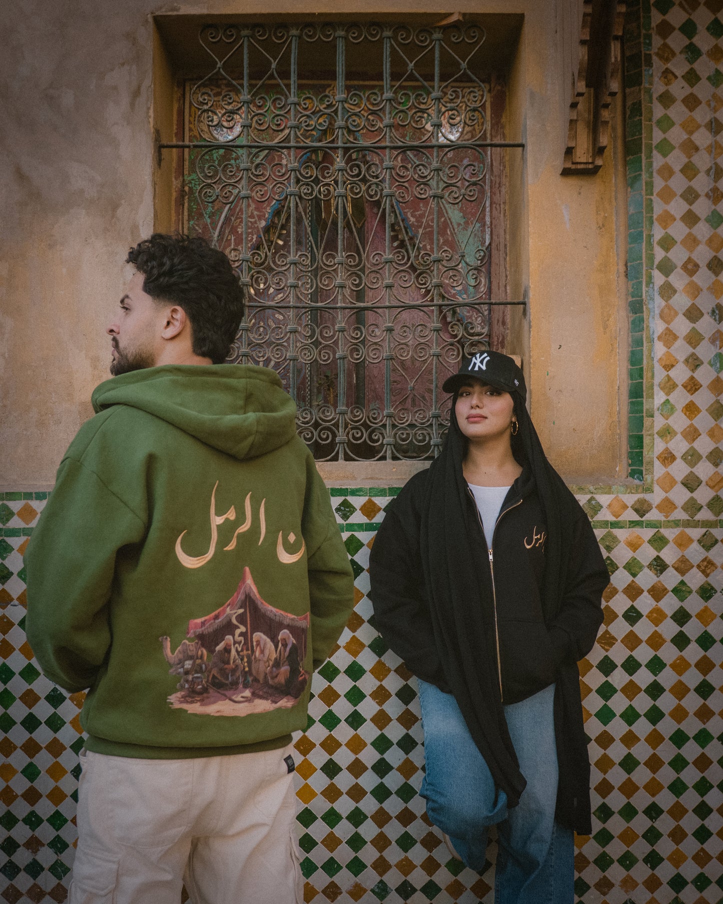 OLIVE GREEN BEDOUIN GATHERING ZIP-UP