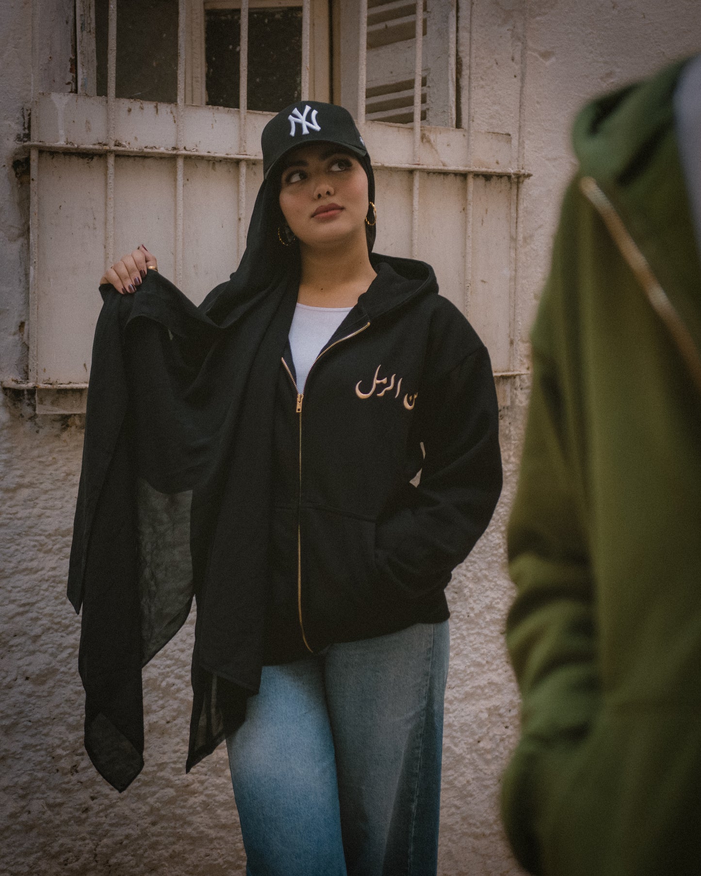 BLACK BEDOUIN GATHERING ZIP-UP